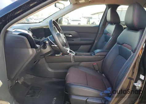 2025 Nissan Kicks Sr z USA, uszkodzony, nr VIN 3N8AP6DBXSL322945